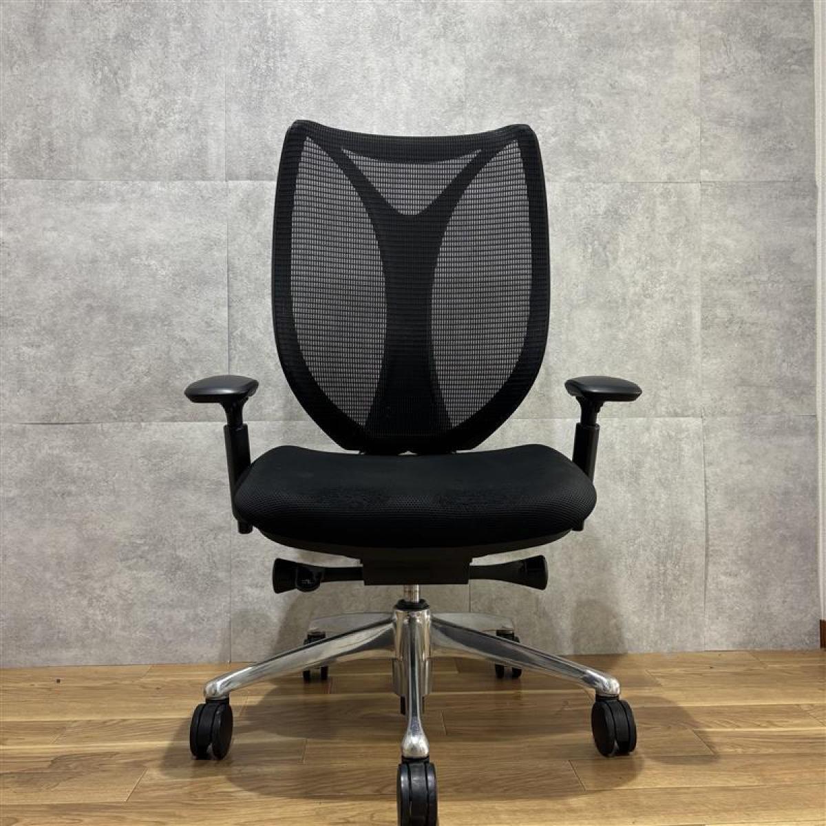 ✨美品✨オカムラ　オフィスチェア 肘付き　サブリナ ブラック 中古】サブリナ C855KG オカムラ/okamura 肘付ハイバックチェア 621114