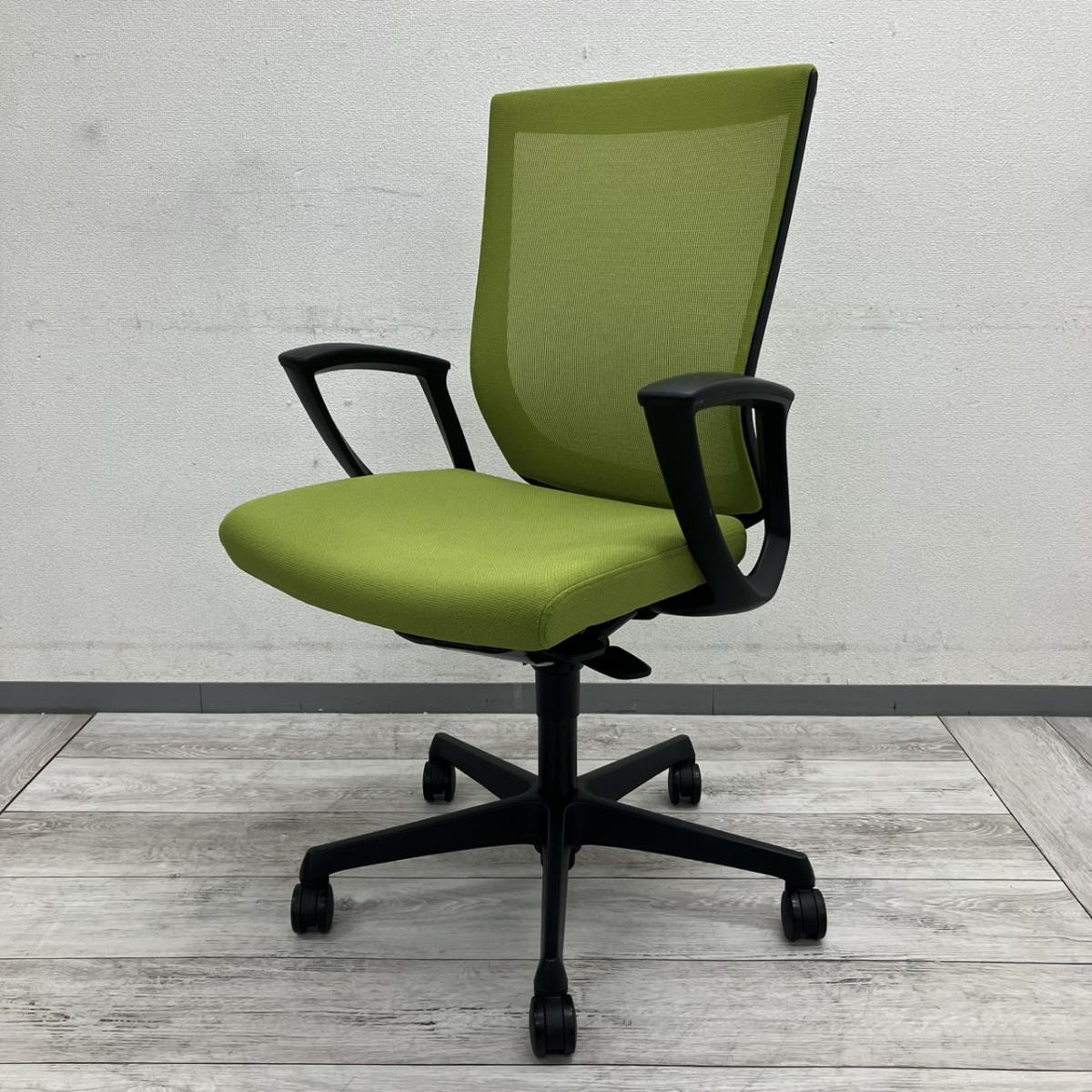 IKEA BUSKBO パーソナルチェア+クッション（発送OK、引取値引） 中古】エスクード C447ZR FHB6 オカムラ/okamura 肘付ハイバックチェア