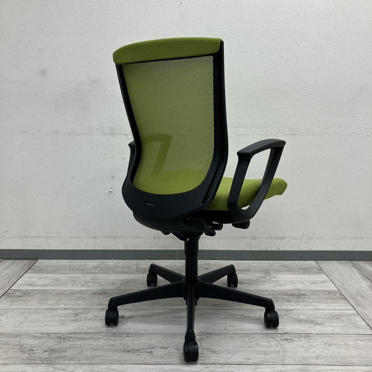 中古】エスクード C447ZR FHB6 オカムラ/okamura 肘付ハイバックチェア
