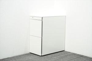 【8月下旬から入荷予定！先行予約品】【関東大量入荷予定】【約120台入荷予定】オカムラ　プロユニット　フリアド用スリムタイプワゴン　サイド把手　ホワイト　表面フラットでスタイリッシュ【弊社使用欄：8月下旬】