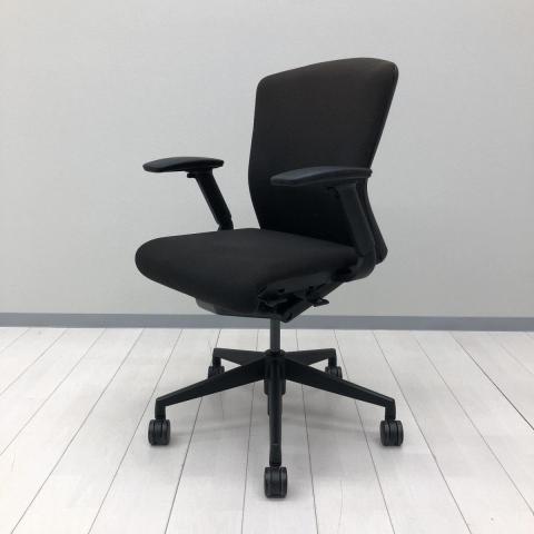 【中古】エルフィ ELA-00B ウチダ（UCHIDA) 肘付ミドルバックチェア