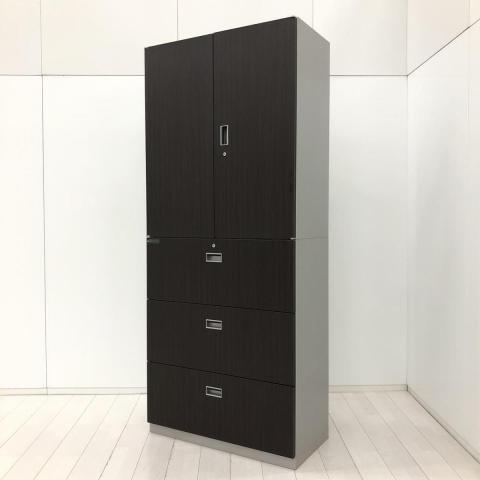 【在庫入替セール品】【収納量抜群の書庫セット!観音開き+引き出しタイプの人気の組み合わせ!】■イトーキ(ITOKI)製 シンライン (THIN LINE)シリーズ 両開き+3段ラテラル 書庫セット ■シリンダー錠 カラー :シルバーメタリック 扉カラー:ジェントルオーク