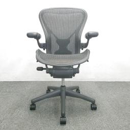 【理想的な体重分散を実現したメッシュチェアー！】■ハーマンミラー(HermanMiller)製　アーロン(Aeron)チェア　可動肘付　Bサイズ　ポスチャーフィット　オプションフル装備　【HermanMiller　AeronChair】