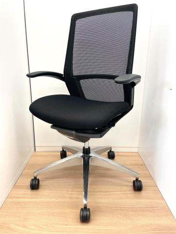 【中古】フィノラ ポリッシュ  オカムラ（okamura） 肘付ハイバックチェア