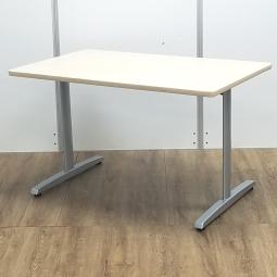 オカムラ製　8177　ナチュラル　W1200xD750xH700サイズ　T字脚　流行のナチュラルカラー×シンプルなデザインのテーブル！　ミーティングテーブル！！
