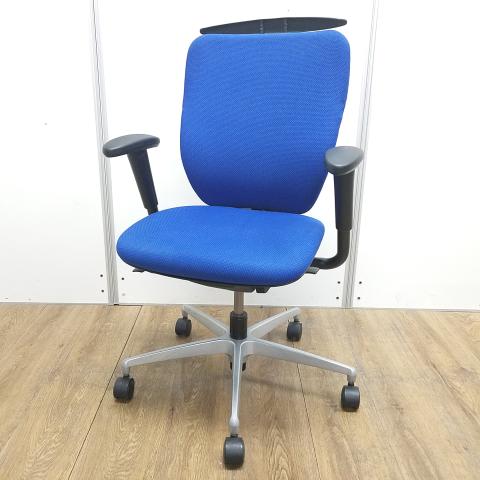 【中古】プラオチェア  イトーキ（ITOKI） 肘付ハイバックチェア