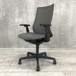 オカムラ人気のフルーエントチェア！中古　メッシュチェア　肘付　Fluent　グレー　オフィスチェア　OAチェア 外部倉庫在庫】【TH】