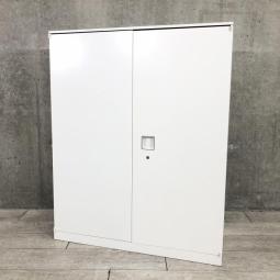 【取っ手がどの方向からでも開くマルチハンドル！オフィスの書類をスッキリ整理】■okamura（オカムラ）製　レクトラインシリーズ　両開き書庫　W900×D450×H1130㎜　■ホワイト　■シリンダー錠