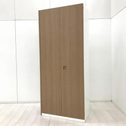 【圧倒的な保管量！オフィス書類をスッキリ整理！】■オカムラ（okamura）製　レクトライン（Rectline）シリーズ　両開き書庫　ハイキャビネット　H2150ｍｍ　■左側面天板付き　■鍵なし　■ホワイト　扉部分ナチュラル【CUL11】【関東倉庫在庫品】【弊社使用欄：A01092026】