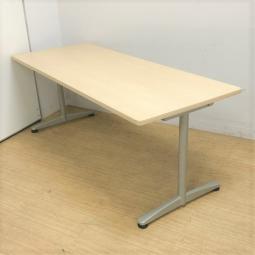 【中古】ST-3100 ウチダ ミーティングテーブル W1800！ナチュラルカラーの温かみあるデザインで、会議室や打ち合わせスペースにおすすめのオフィステーブル！/福岡で中古オフィス家具、オフィスデスクをお探しならオフィスバスターズ福岡博多店へお気軽にお問い合わせください！　#ミーティングテーブル　#中古ウチダ　#W1800　#ナチュラル　#会議用テーブル