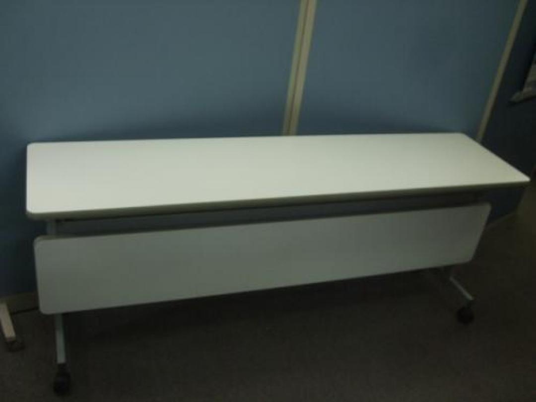 サイドスタックテーブル
                                    中古
            