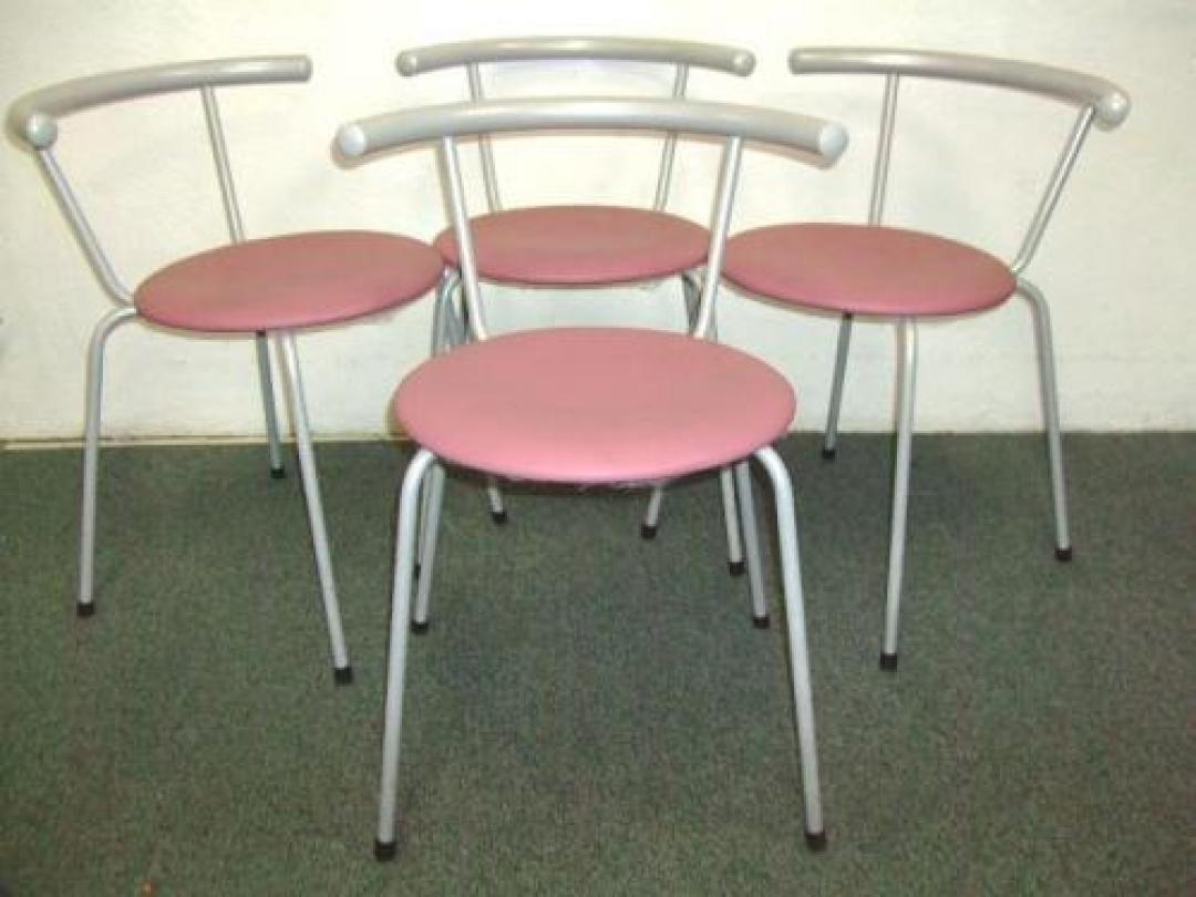 【セット商品】お買い得だよ。ミーティングチェア☆病院やカウンセリングルーム・ミーティングルームで是非ご使用下さい☆★【会議チェア】
                                    中古
            