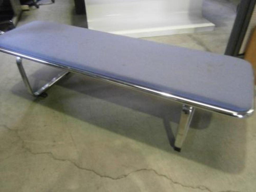 【ロビーチェア】
                                    中古
            