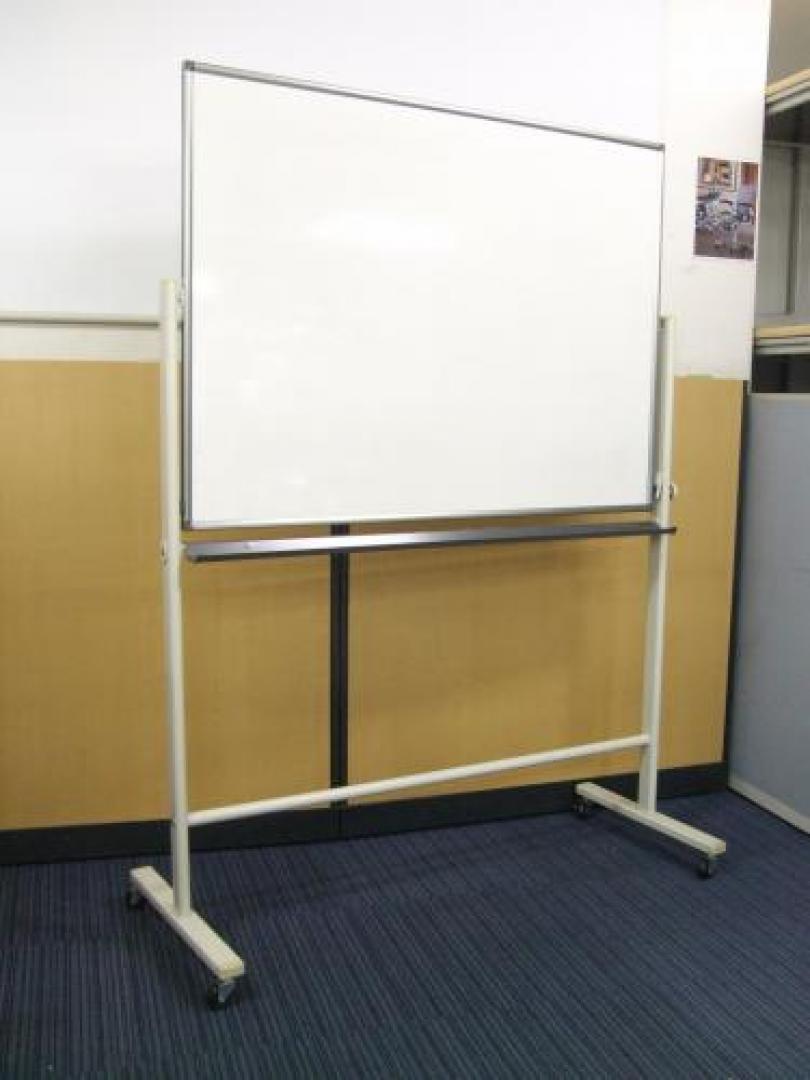 【美品】脚付き両面ホワイトボード!!<br>◆◆◆日本橋店で現品確認出来ます♪◆◆◆
                                    中古
            