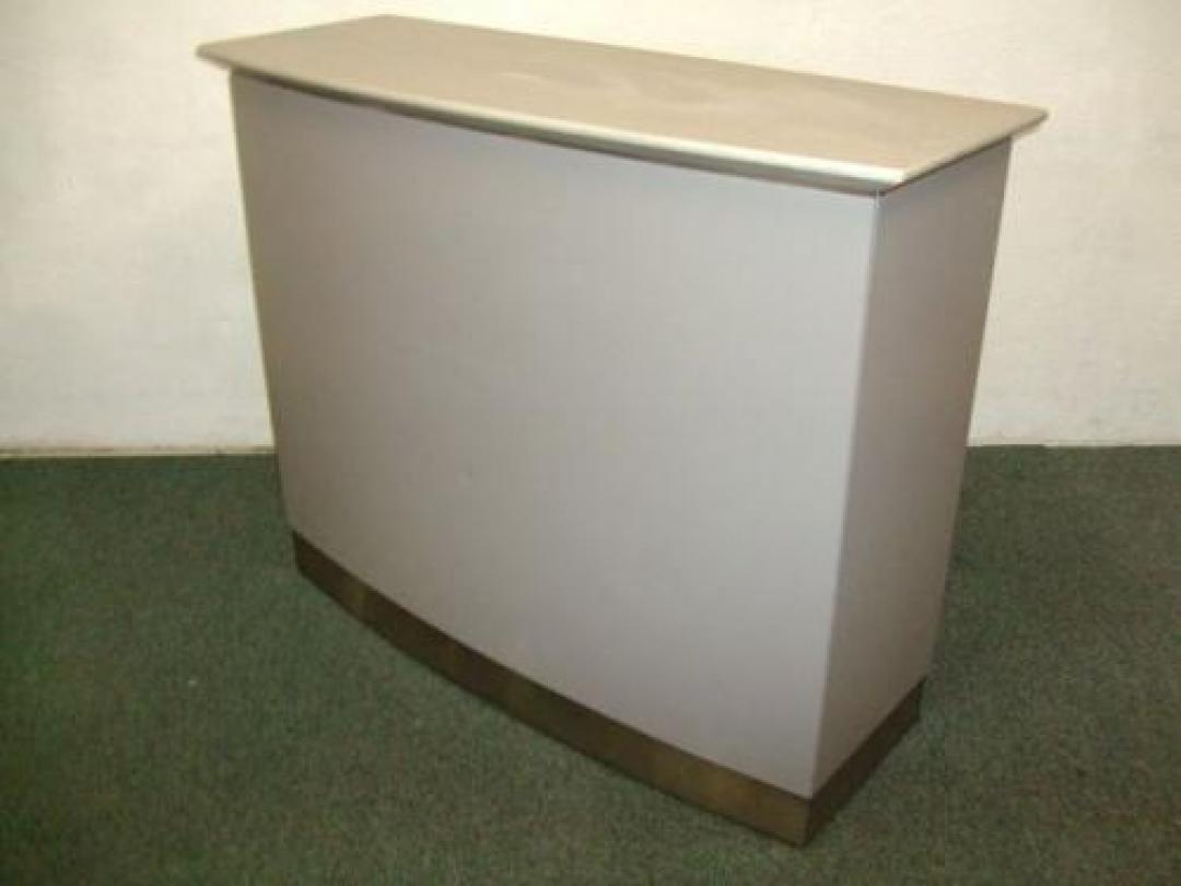 ■ハイカウンター　■イトーキ　■サイズ：幅1200奥行き460高さ960　
                                    中古
            