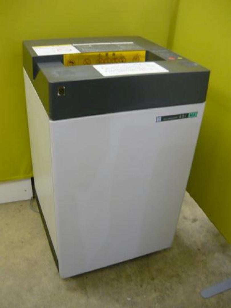 MS 431MA
                                    中古
            