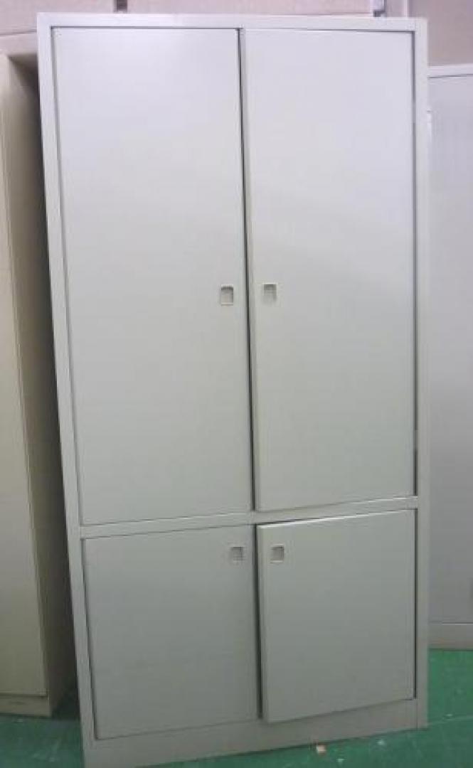 【まさかの…2セット以上で消費税OFF!?】 　スチール製のキッチンキャビネット　起業の方にはぜひ
                                    中古
            