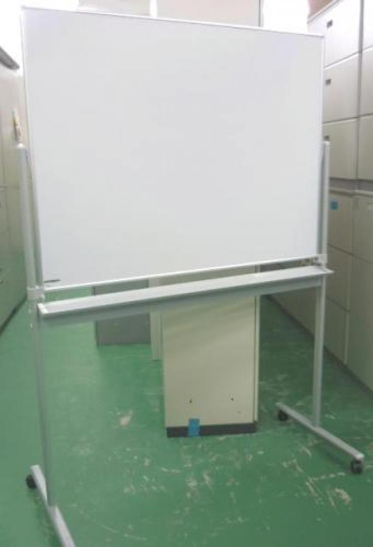 6/13　　きたーーーーーー！脚付・両面　Ｗ1200　板面：ホーロー
                                    中古
            