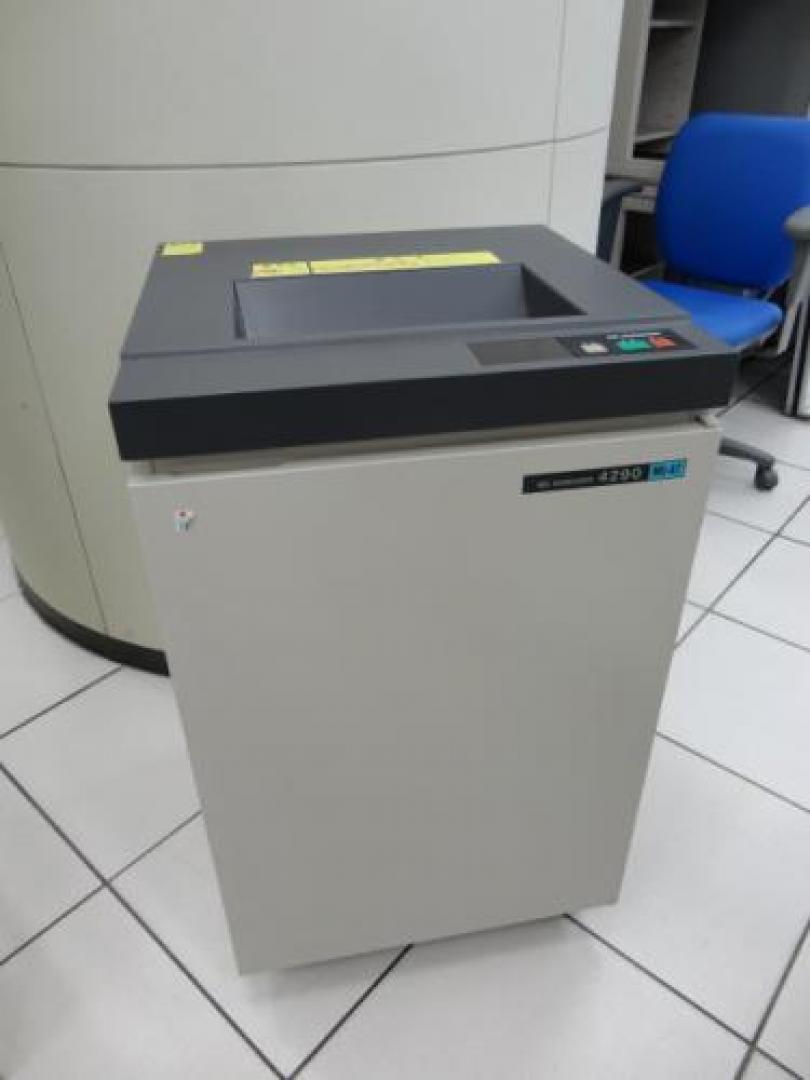 MS 4290MU-AT
                                    中古
            