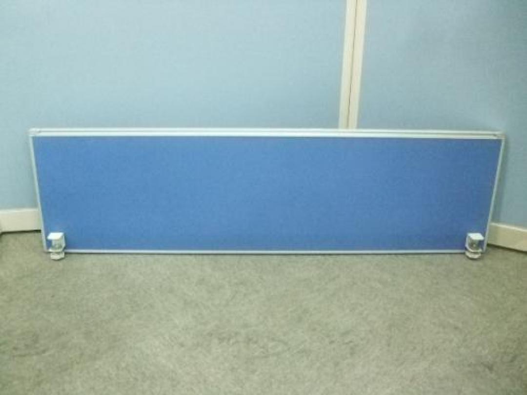 取り付け簡単！デスクトップパーテーション　幅広タイプ！
                                    中古
            