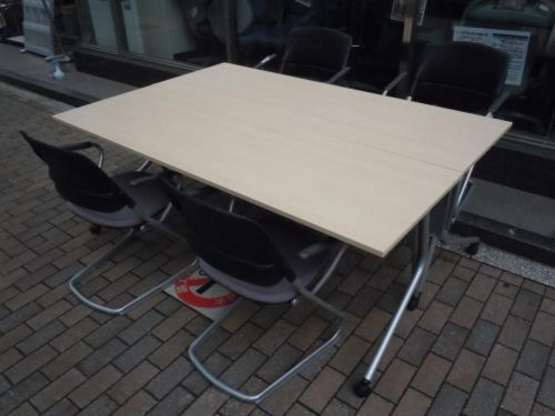 【セット商品】　NESTIA　ネスティアスタックテーブル（幕板付）2台+　LITA　リータミーティングチェア4脚セット
                                    中古
            