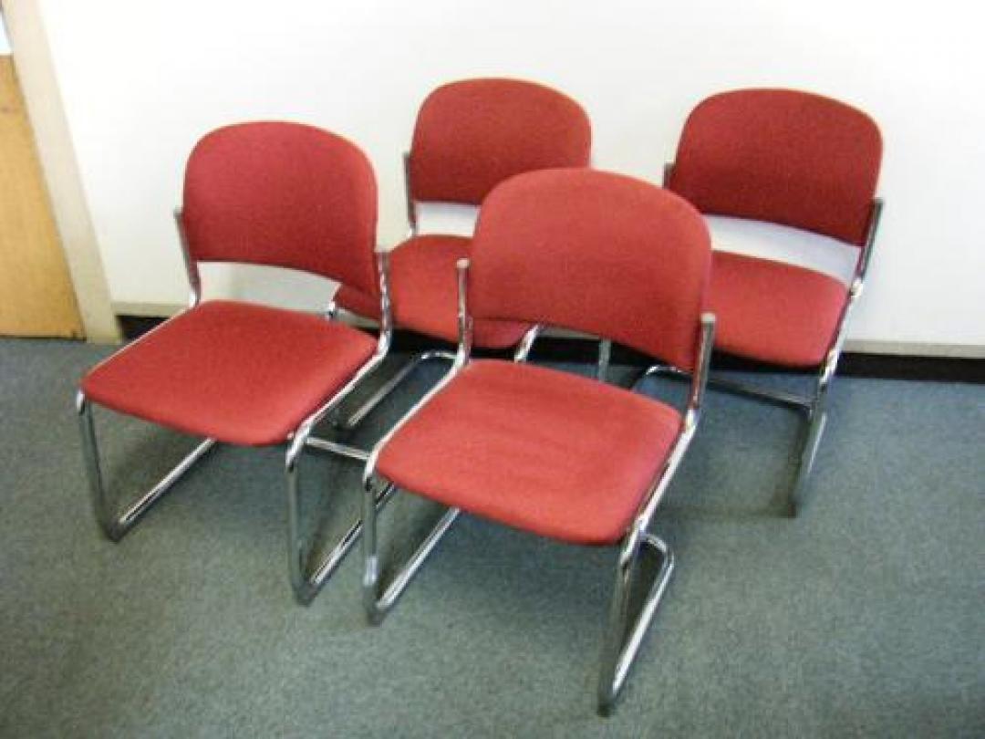 綺麗ですッ！！！◇ミーティングチェア4脚セット◇【会議チェア】
                                    中古
            