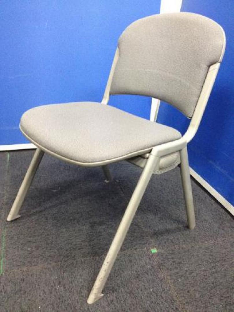 10/16在庫情報【スタッキングチェア】【グレー】【内田洋行】【会議チェア】
                                    中古
            