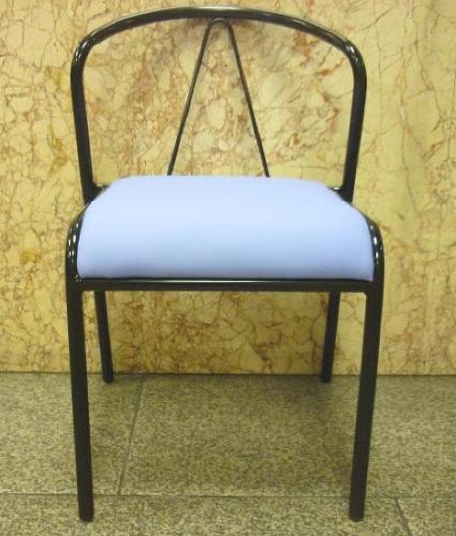 【ぞくぞく】再生済み40脚大量入荷！　今ならスタッキングし放題【会議チェア】
                                    新古品
            