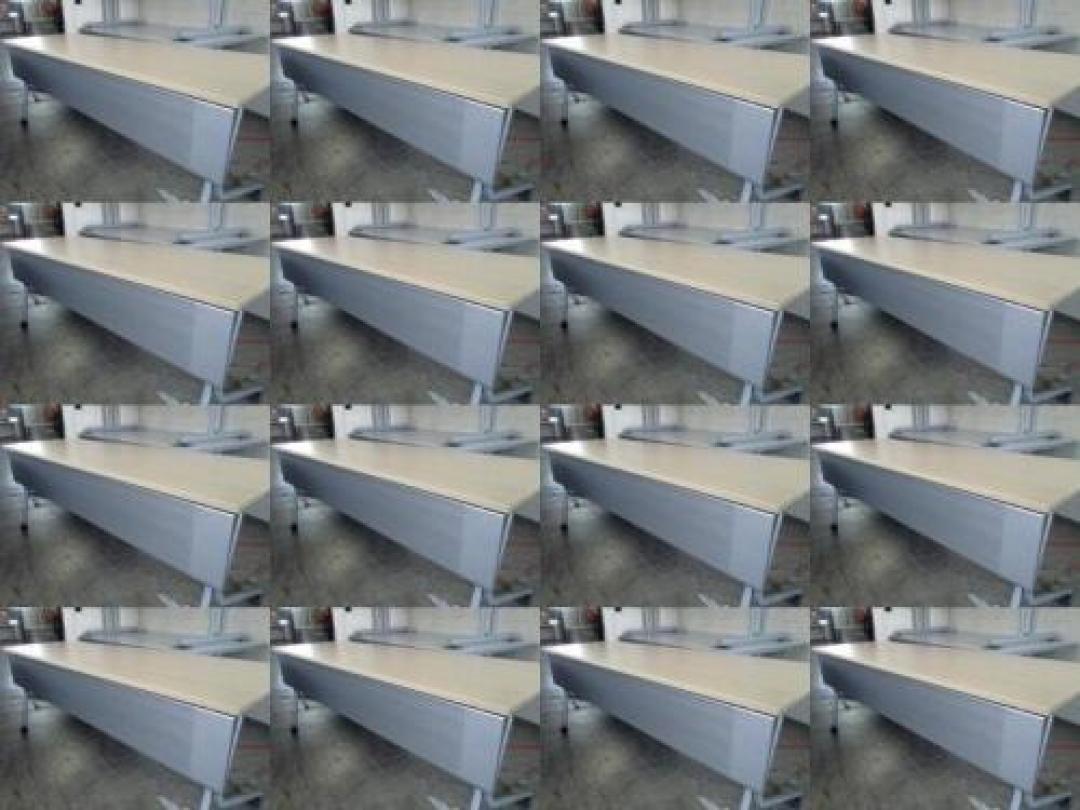 ☆★　オカムラ　サイドスタックテーブル　幕板付　Ｗ1800　16台セット【セット商品】　☆★
                                    中古
            