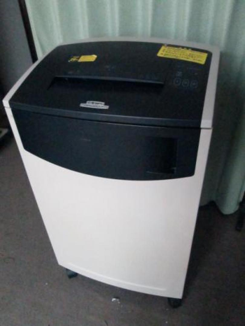 その他
                                    中古
            