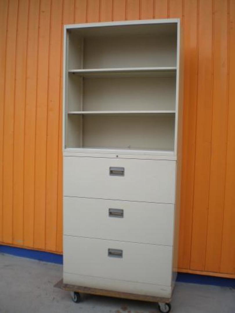 見やすく、収納ばっちり◎　◇オカムラ　上下書庫セット◇上オープン、下３段ラテラル
                                    中古
            