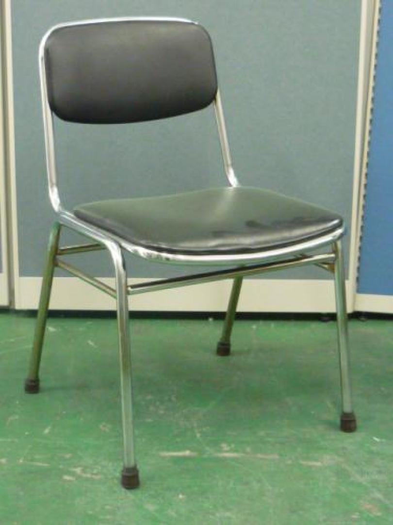 スタッキングチェア【会議チェア】
                                    中古
            