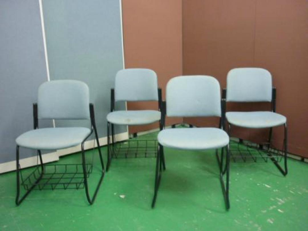 スタッキングチェア（かご付）セット【会議チェア】
                                    中古
            