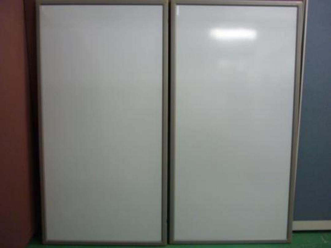 ホワイトボード２個セット
                                    中古
            