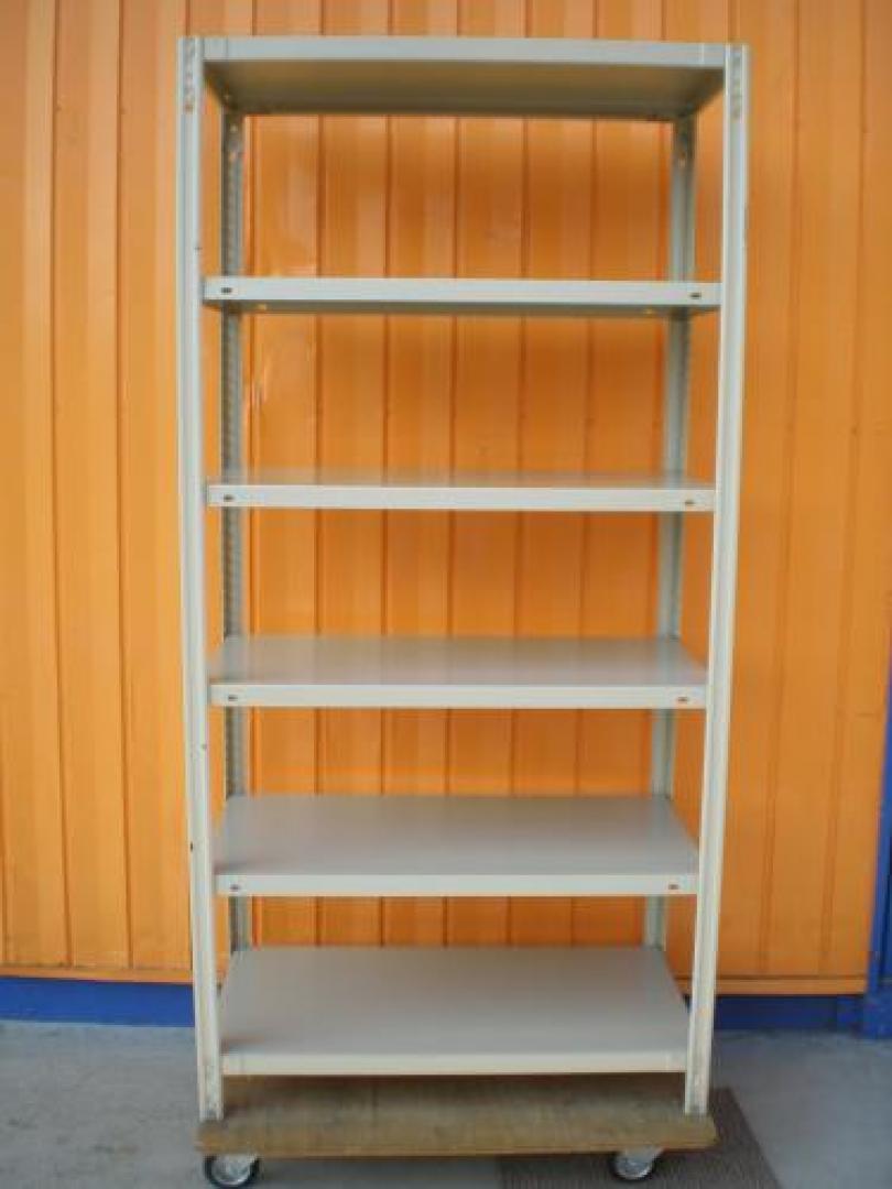 便利♪整理整頓しちゃいましょう♪天地6段物品棚
                                    中古
            