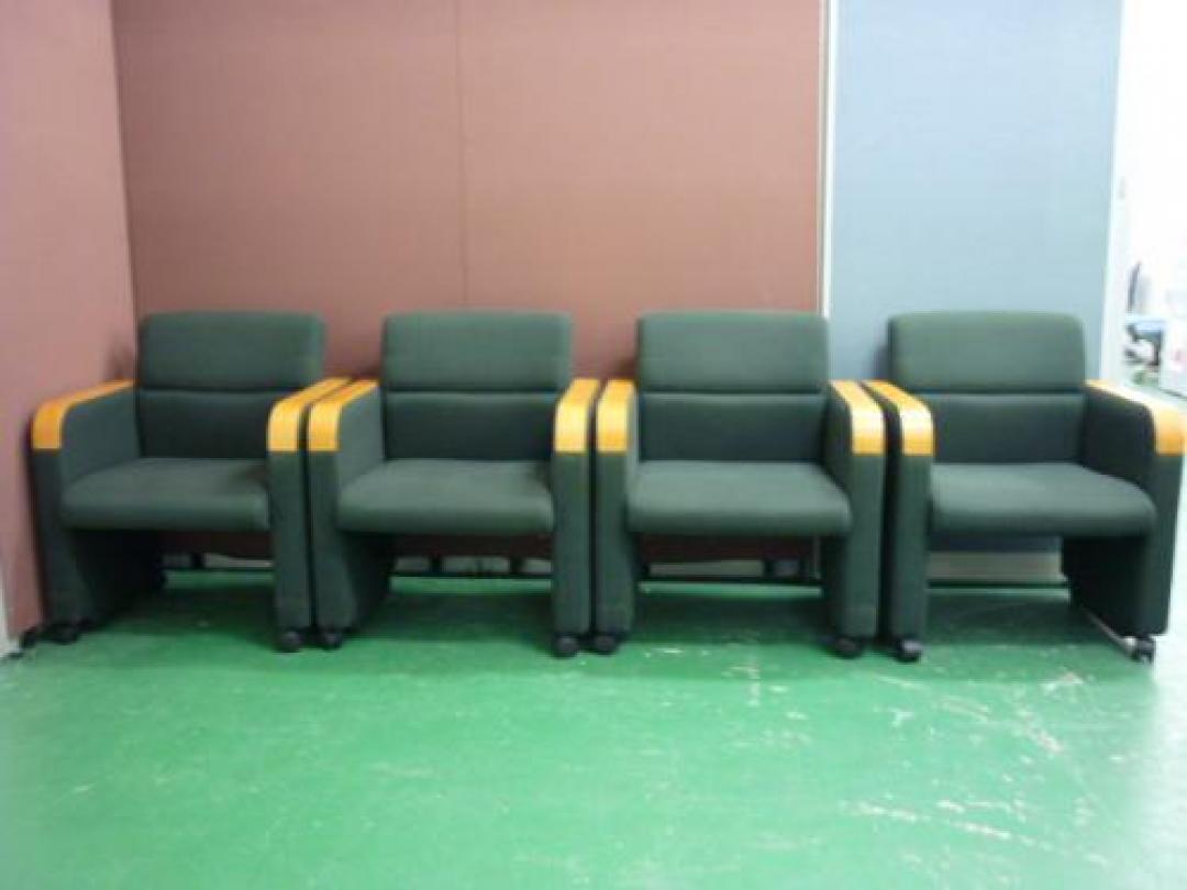 アームチェア４点セット
                                    中古
            