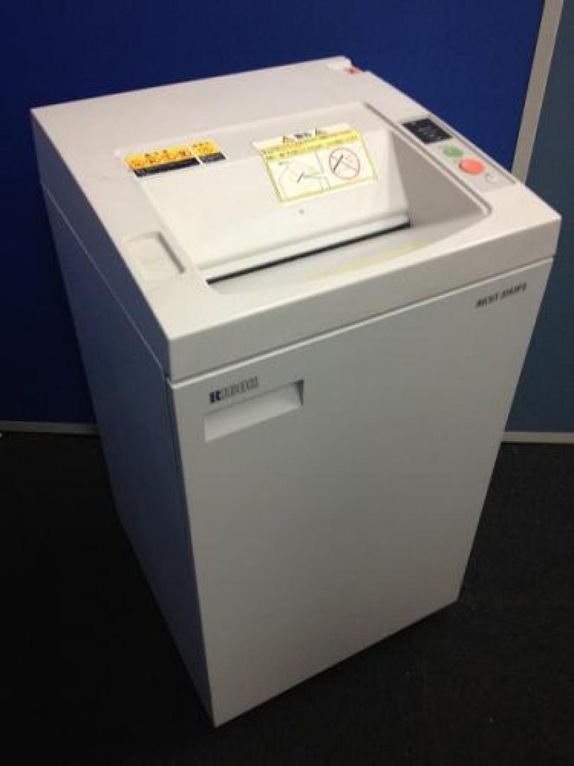 RICUT 3143FS
                                    中古
            