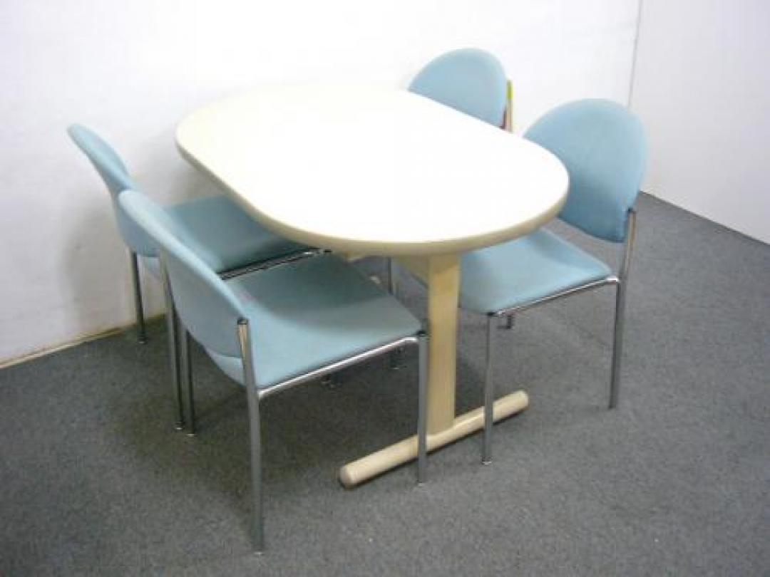 【会議セット】■イスとテーブルがセット1230円offの8000円（税込み）　■楕円形テーブルのスタッキングチェア4脚　■限定1セット　【セット商品】【会議チェア】
                                    中古
            