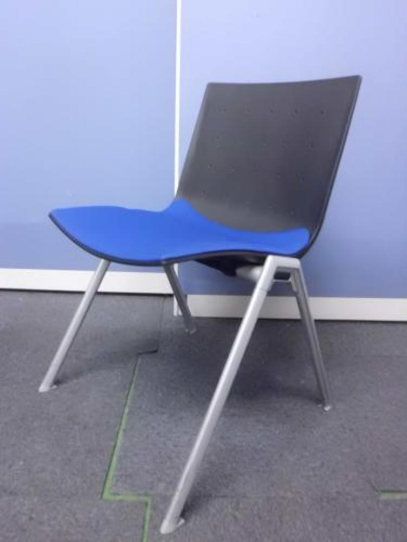 a【会議チェア】
                                    中古
            