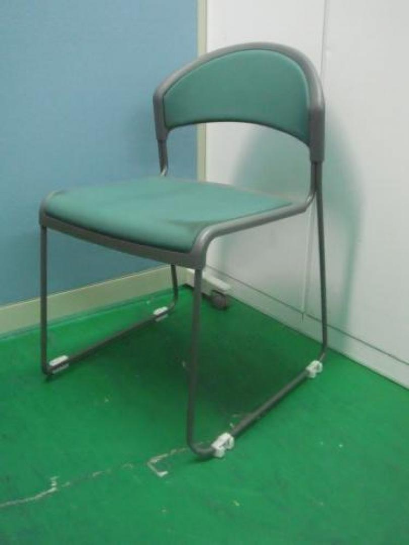 ミーティングチェア■使用感が有り　若干汚れ有りの為お安くなっております　別途要配送費【会議チェア】
                                    中古
            