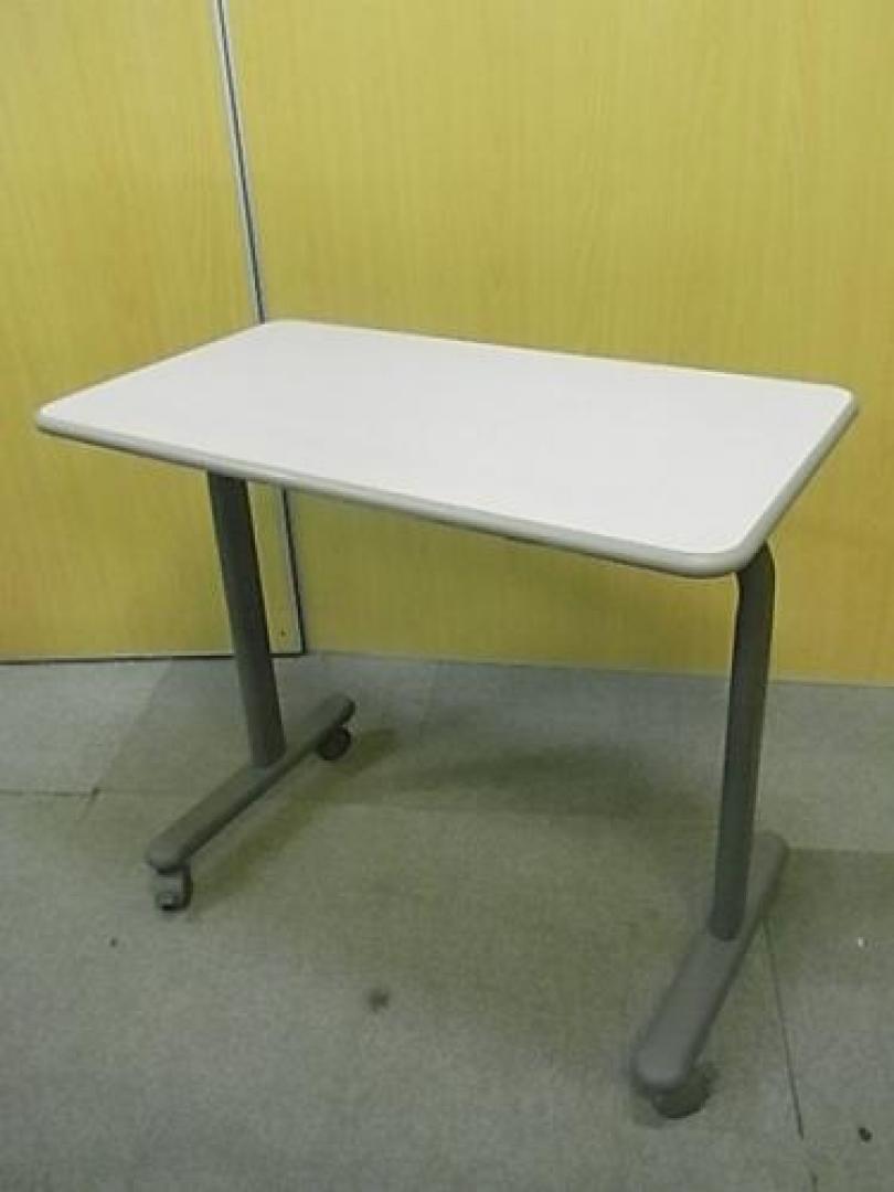 【ちょっとした作業やデスクの延長に】■内田洋行　■サイドスタックテーブル　■幅800ｍｍ
                                    中古
            