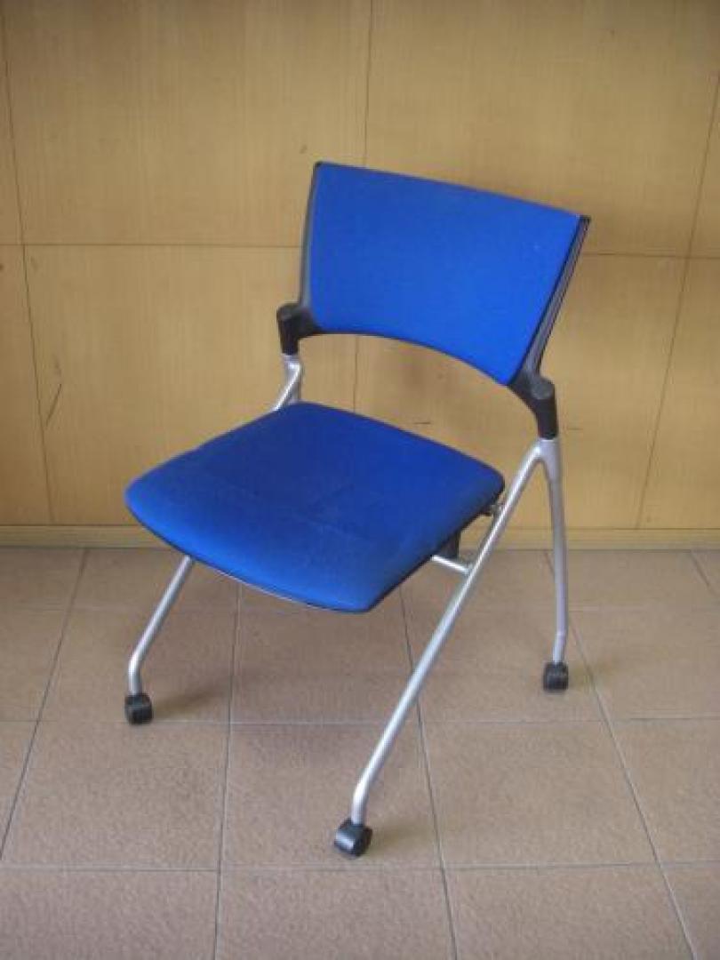 イトーキ　ミーティングチェアー　ミオスシリーズ　ブルー【会議チェア】
                                    中古
            