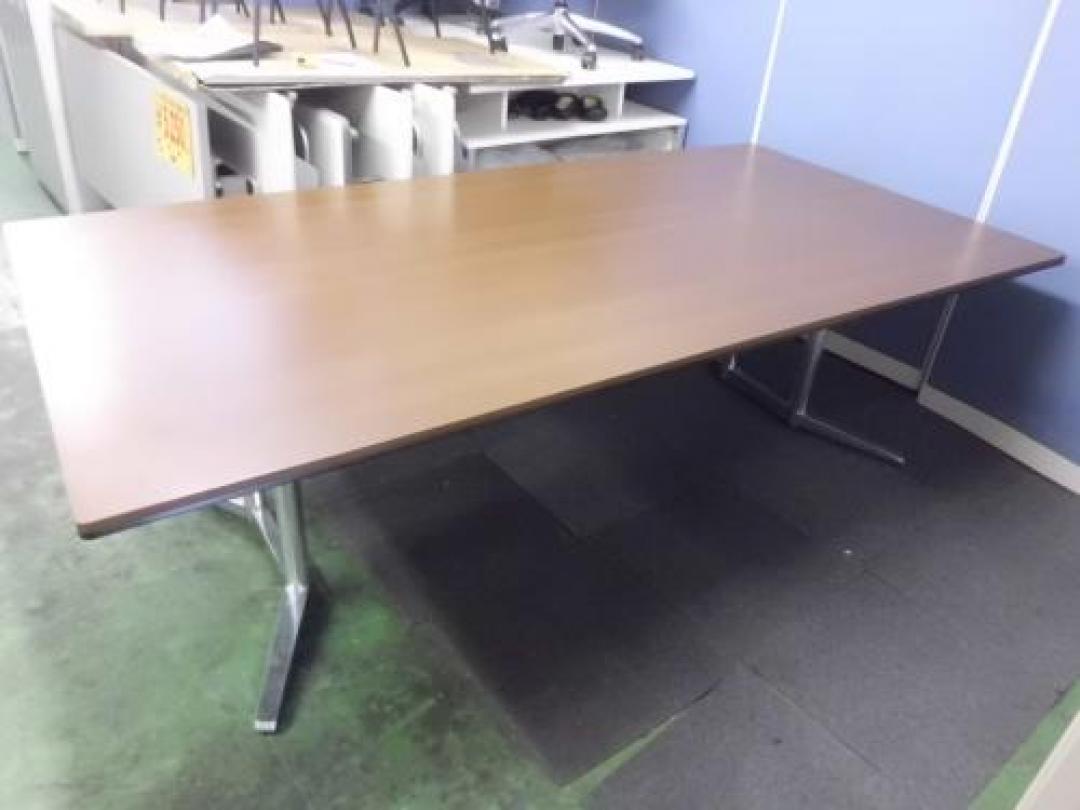 【掘り出し一点もの！】 ミーティングテーブル(大会議テーブル)　6〜10名様にオススメ！ 
                                    中古
            