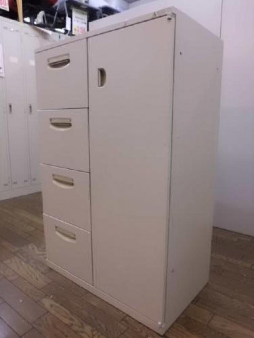 【オカムラ製・ＳＡシリーズ】【Ａ4ファイルキャビネット・片開きセット】
                                    中古
            