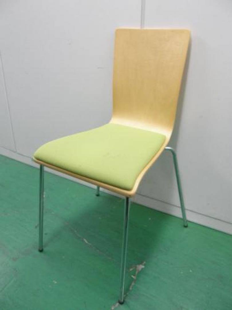 【即売れごめん！】2脚限定■ミーティングチェア■重ねて収納OK■少々使用感あり■【会議チェア】
                                    中古
            