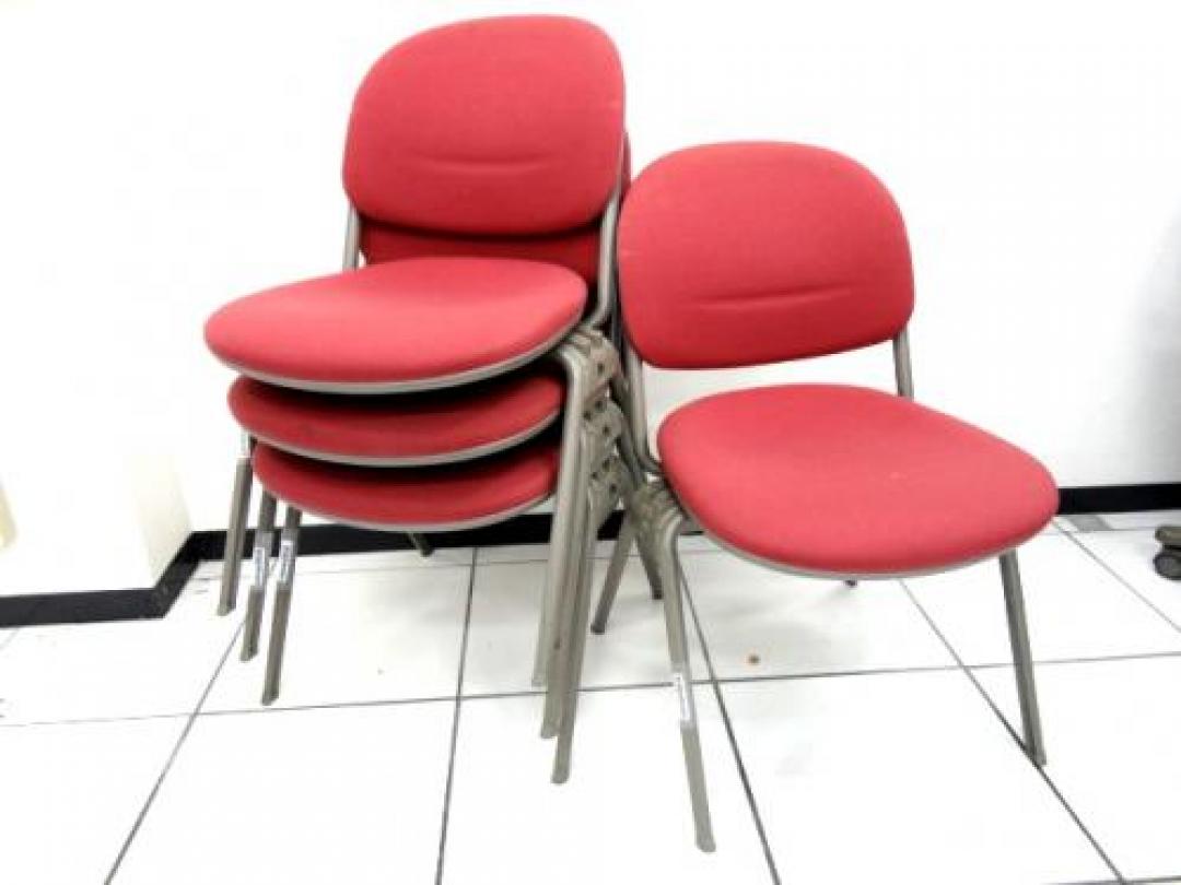 ■【セット商品】オカムラ製　スタッキングチェア　4脚セット【会議チェア】
                                    中古
            