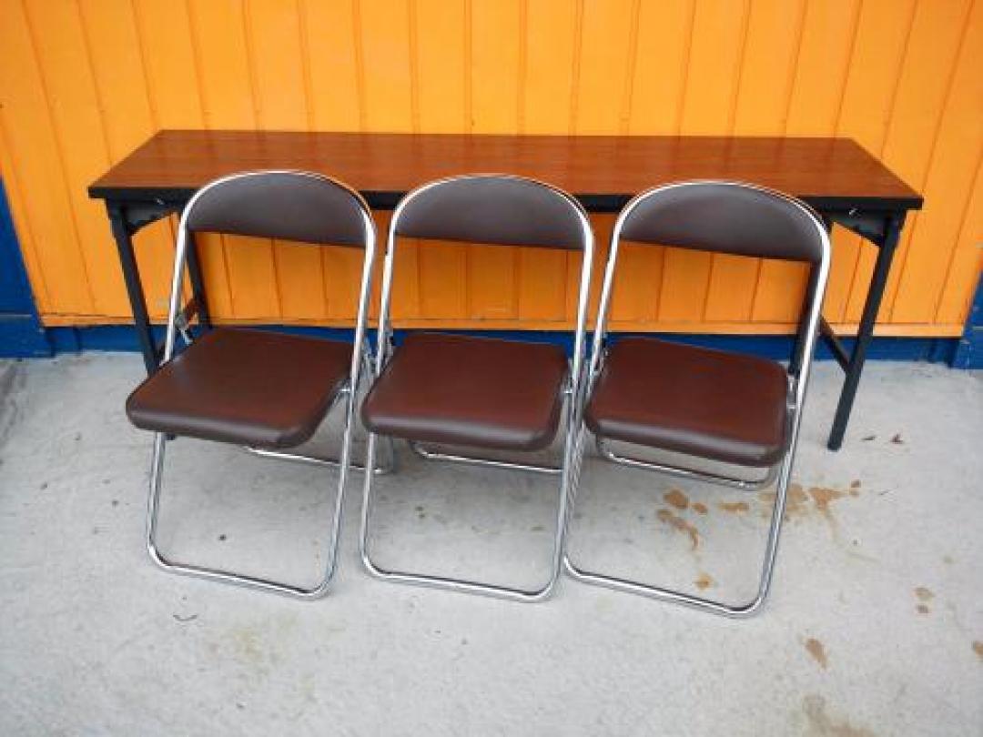 【コクヨ　お得なセット商品】　会議用テーブル+パイプイス3脚　【KOKUYO 折りたたみイス】
                                    中古
            