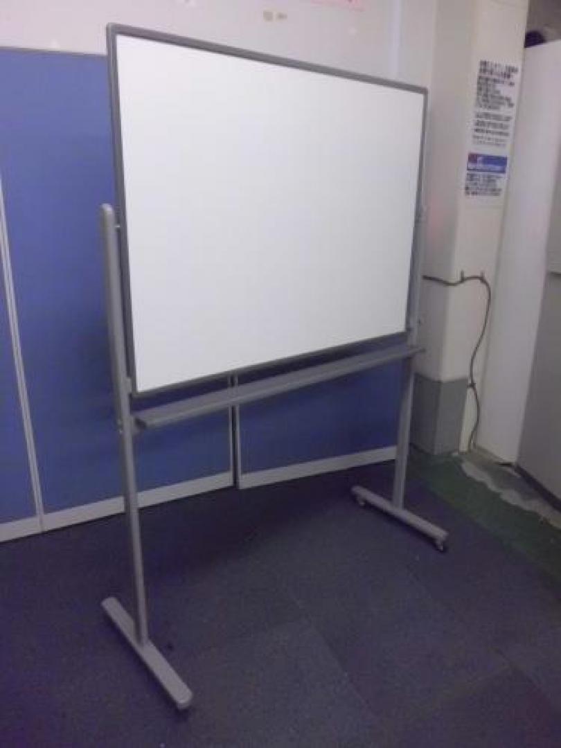 W1200自立式片面ホワイトボード　■　状態良好
                                    中古
            