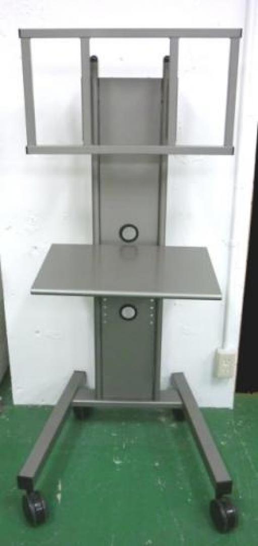 薄型テレビスタンド　上下動する機能性とスタイリッシュなシルバーフレーム
                                    中古
            