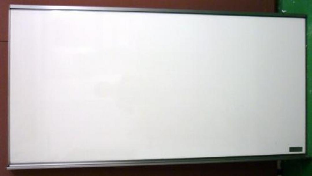 【コクヨ】壁掛けホワイトボード　大量入荷!!　
                                    中古
            